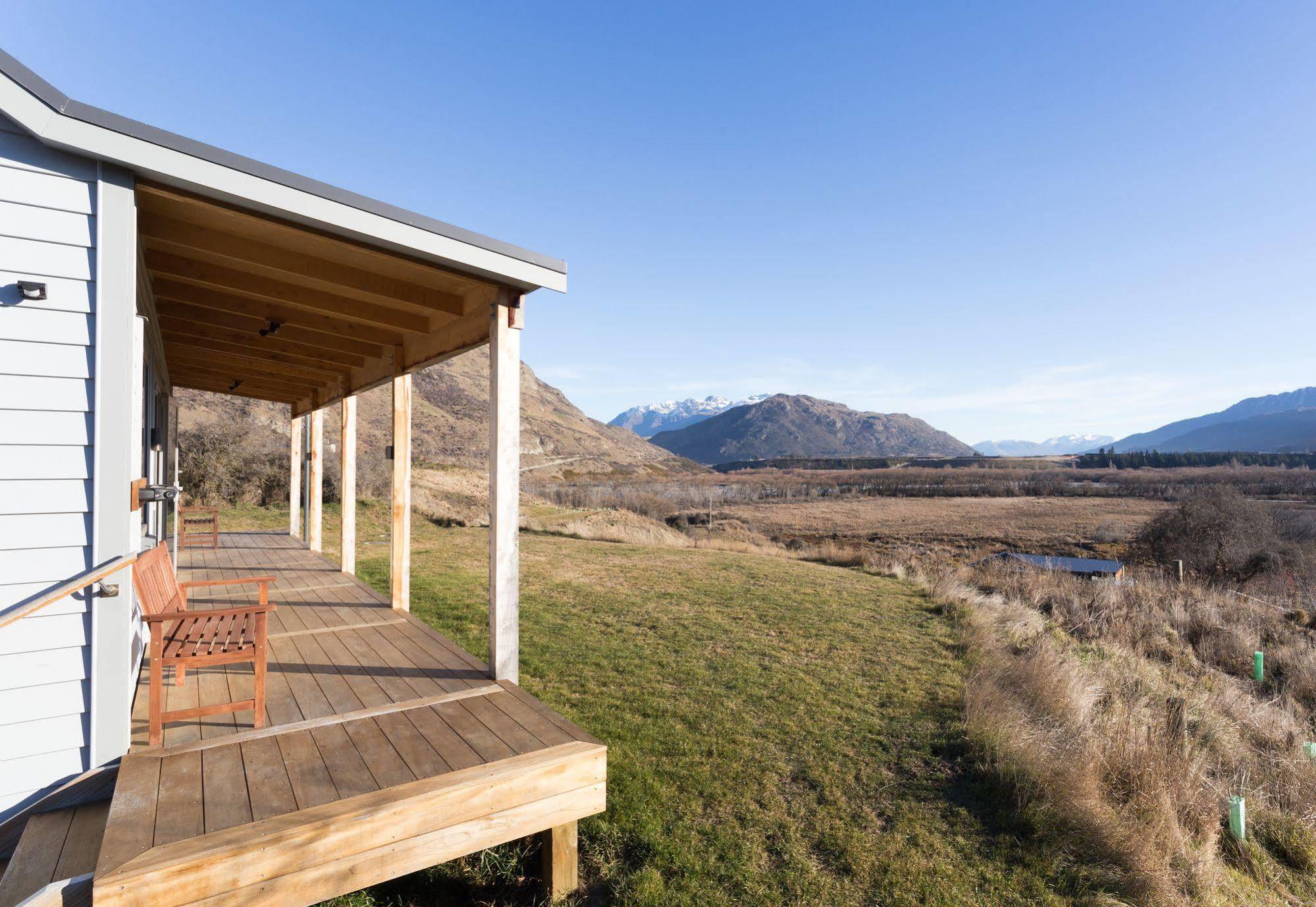 Shotover Country Cottages Куийнстаун Екстериор снимка