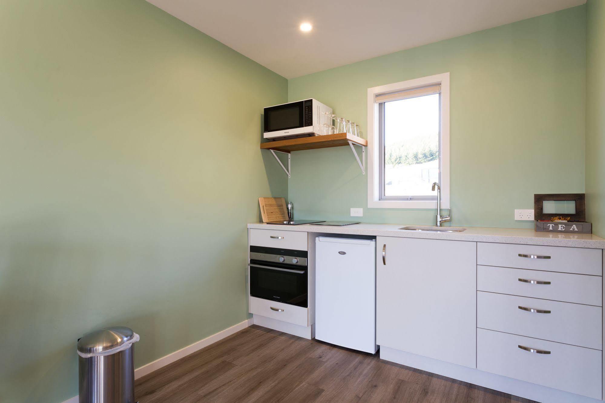 Shotover Country Cottages Куийнстаун Екстериор снимка