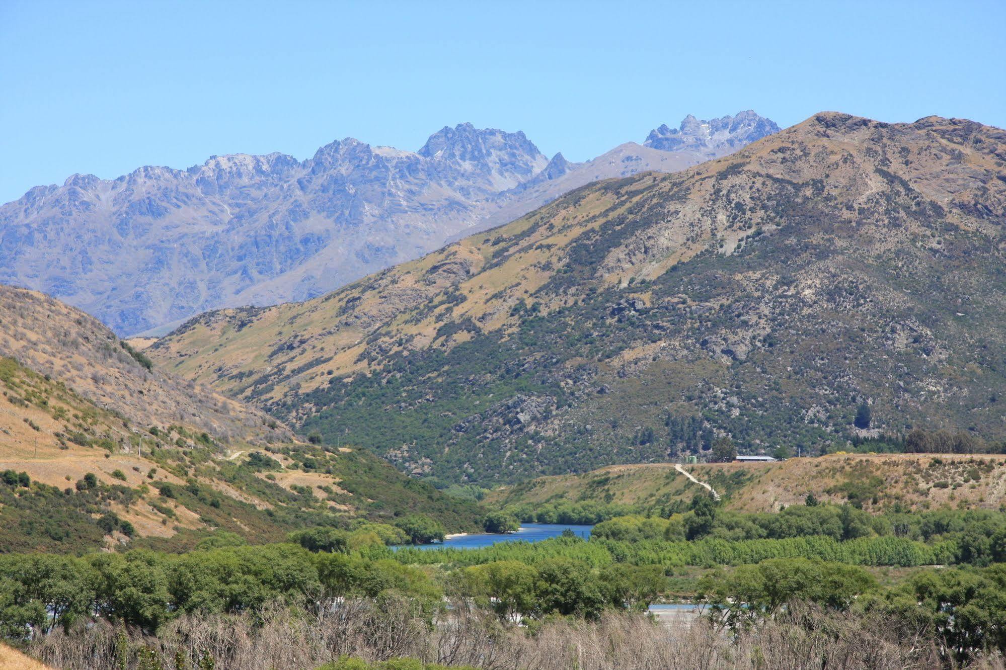 Shotover Country Cottages Куийнстаун Екстериор снимка